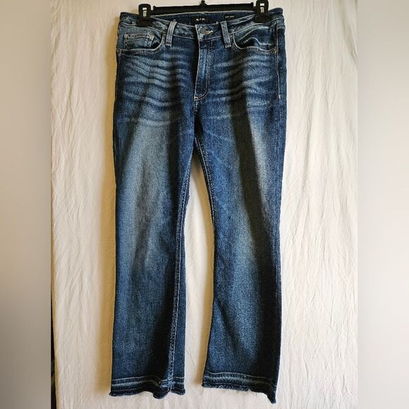 MISS ME Jeans Women's Sz 30 (29x24.5)  Blue Crop Boot Low-Rise Raw Hem GUC - Picture 1 of 9